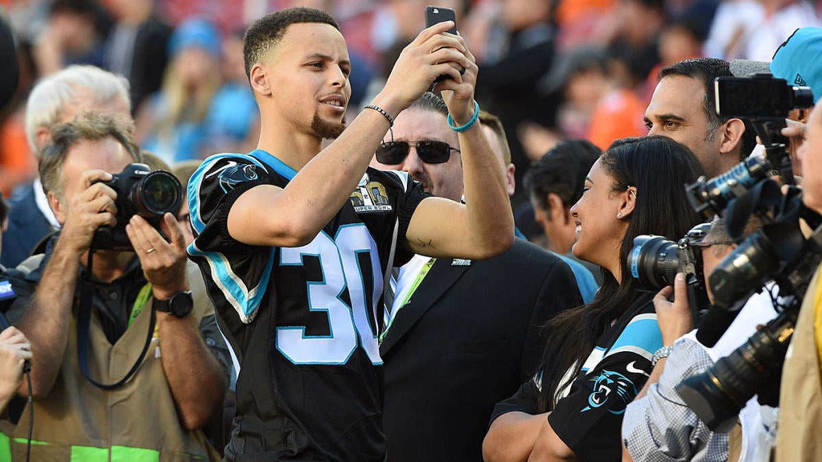 32 Steph Curry Panthers Stock Photos, High-Res Pictures, and Images - Getty  Images