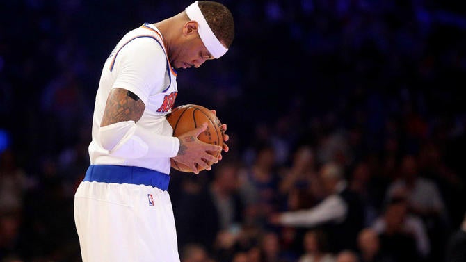 Carmelo Anthony before a game