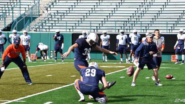 Auburn Kicker Daniel Carlson Will Not Enter Nfl Draft In