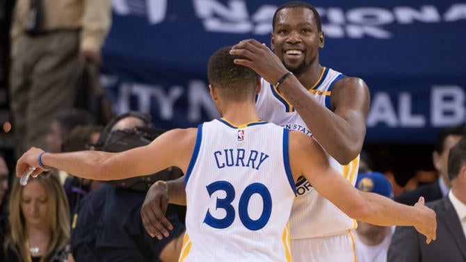 Kevin Durant and Stephen Curry against Raptors