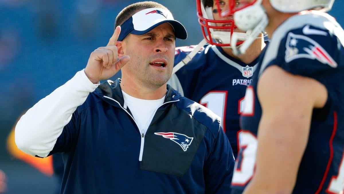 Colts-Patriots renew NFL rivalry smeared by McDaniels, DeflateGate.