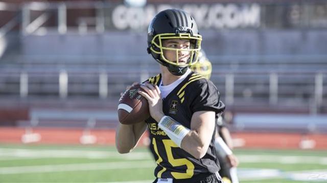 Clemson Qb Commit Hunter Johnson Throws At Army Bowl