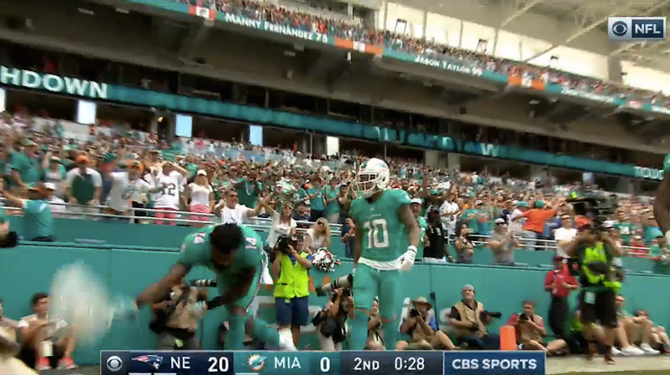 jarvis-landry-second-celebration-fined-dolphins-patriots.png