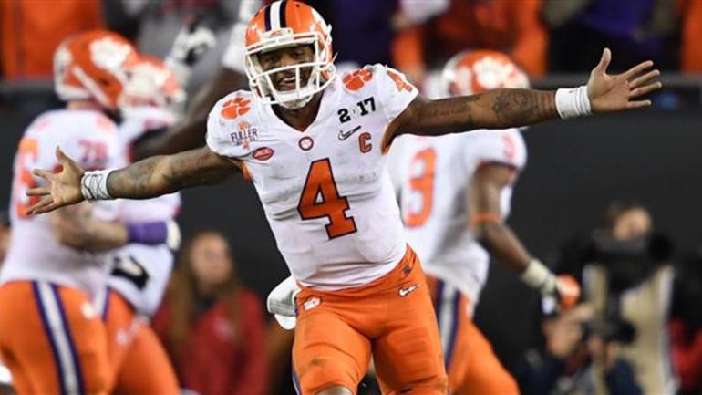 Deshaun Watson Honored Former Bears Qb With Jersey Patch