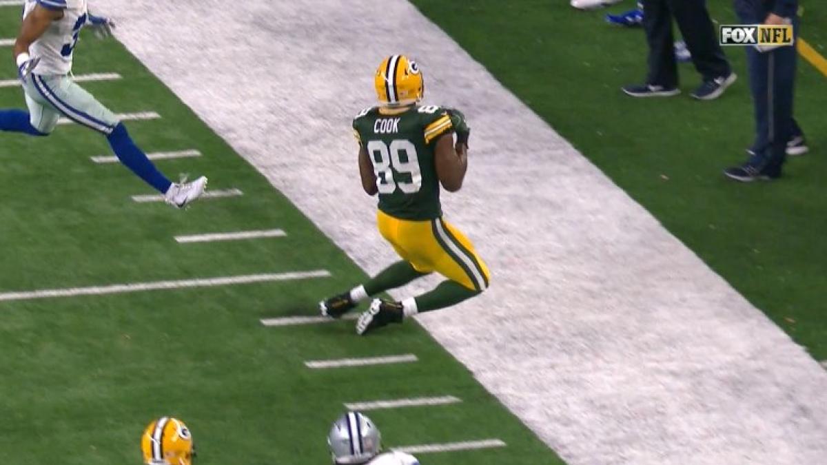 WATCH: Jared Cook's near impossible catch sets up Packers game-winning FG - CBSSports.com