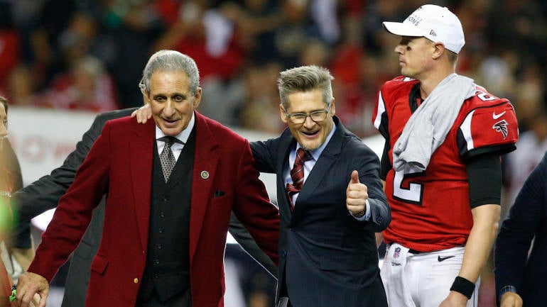 2017-super-bowl-arthur-blank-taking-falcons-employees-to-houston.jpg