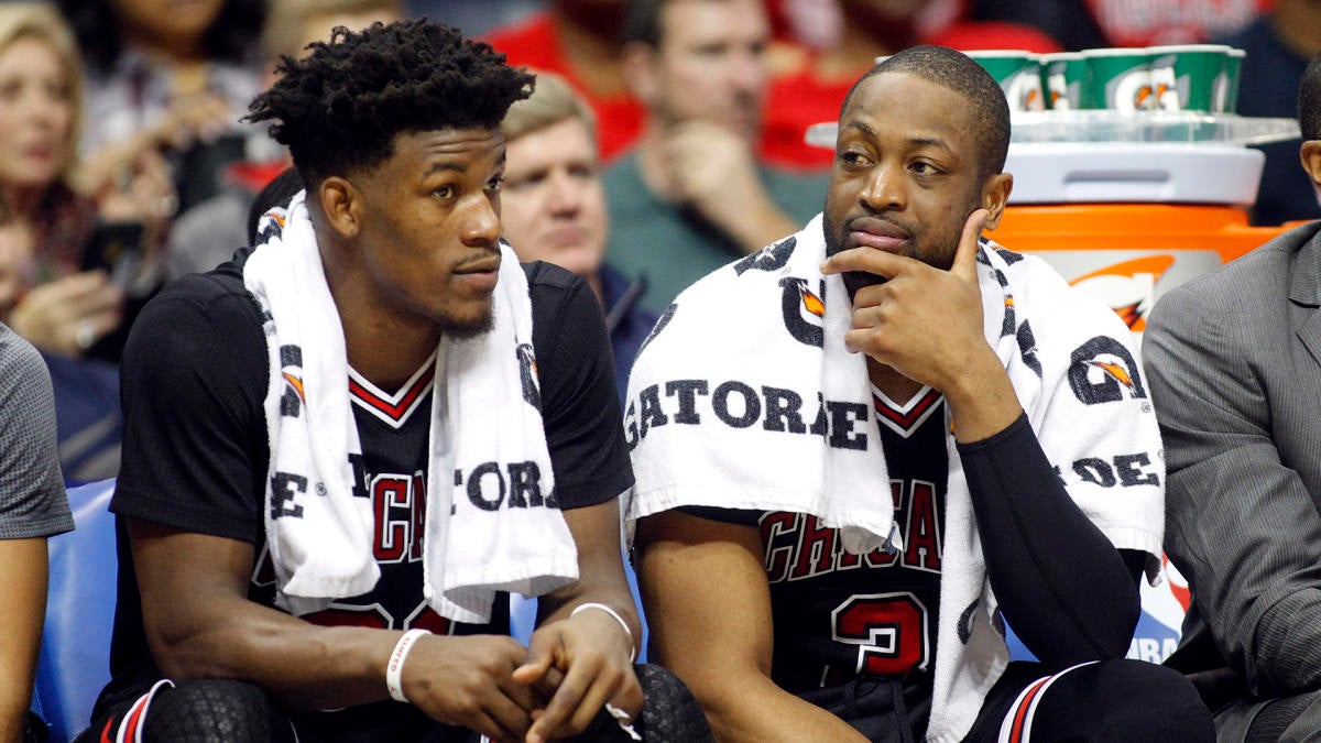 Following Rajon Rondo's 'my vets' post, Dwyane Wade says, 'no hard ...