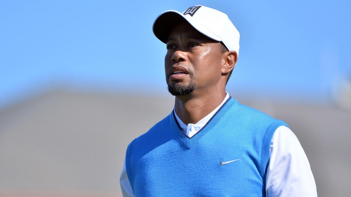 tiger woods tee time on saturday