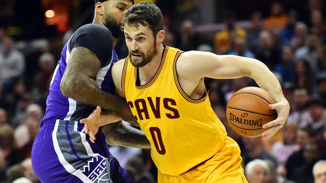 Kevin Love against DeMarcus Cousins