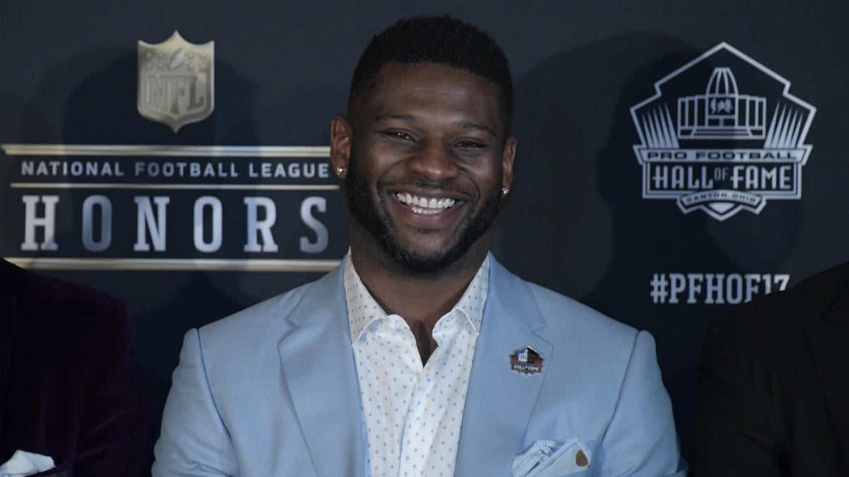 LaDainian Tomlinson, Jerry Jones lead 2017 Hall of Fame class