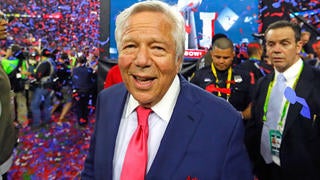 TIL that Vladimir Putin allegedly stole Robert Kraft's (Patriots Owner) SUPER  BOWL RING.. and never gave it back. : r/todayilearned