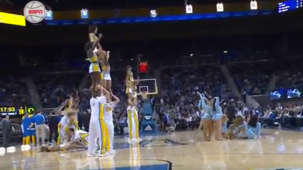 Unlucky Ucla Cheerleader Falls From Pyramid Then Dropped