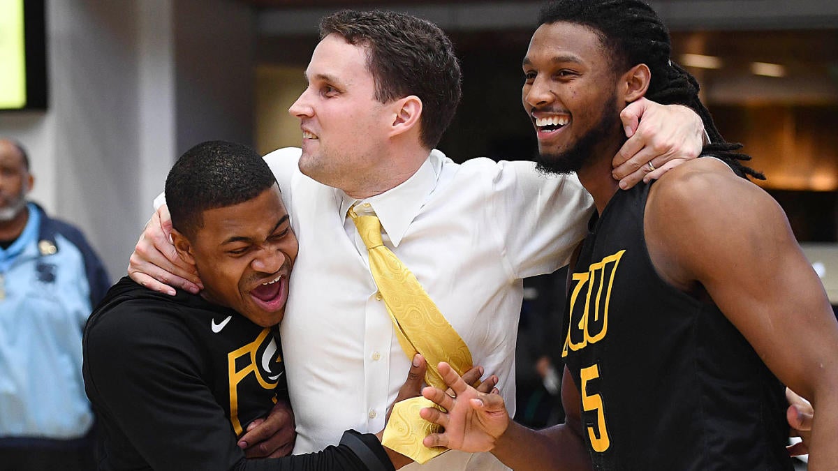 LSU hires VCU's Will Wade as coach 