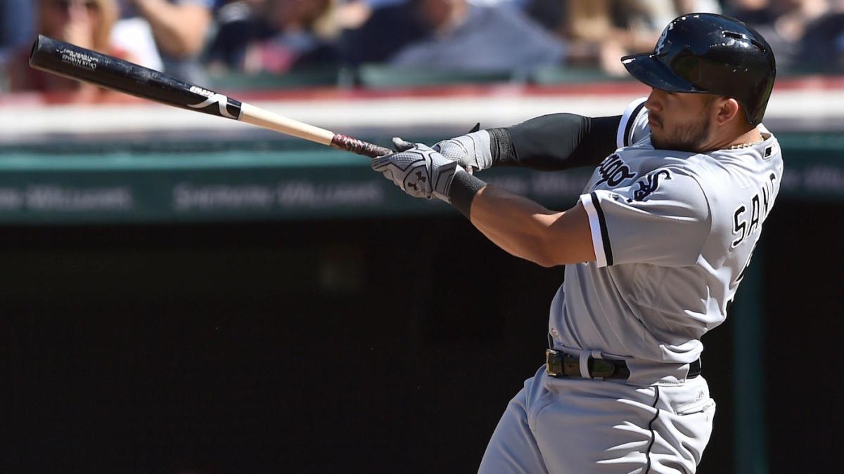 White Sox infielder Carlos Sanchez changes his name