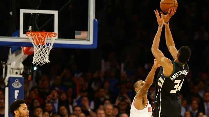 Giannis Antetokounmpo hero MSG