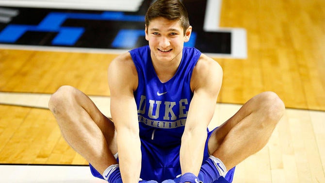 graysonallenstretch-031817.jpg