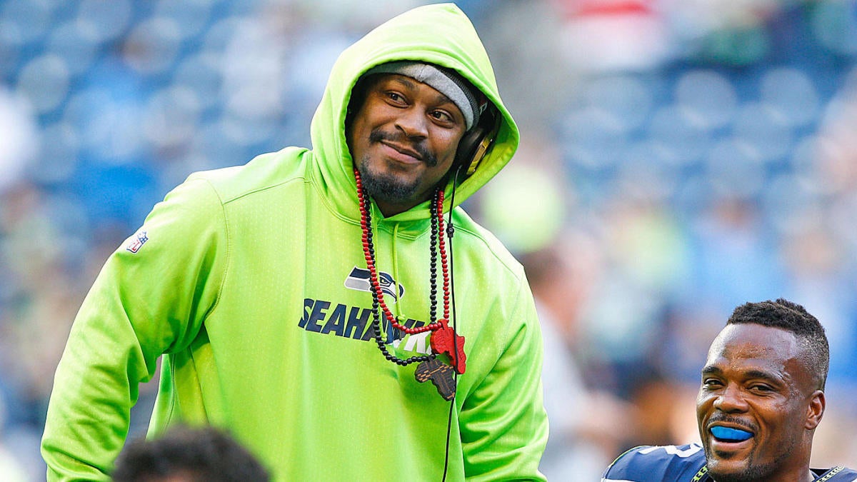 Marshawn Lynch contract with Raiders not done deal