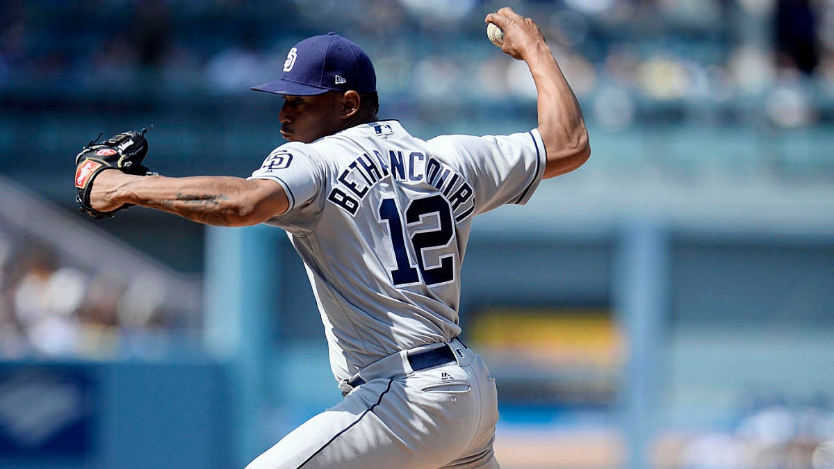 Padres catcher Christian Bethancourt threw an eephus pitch for a strike