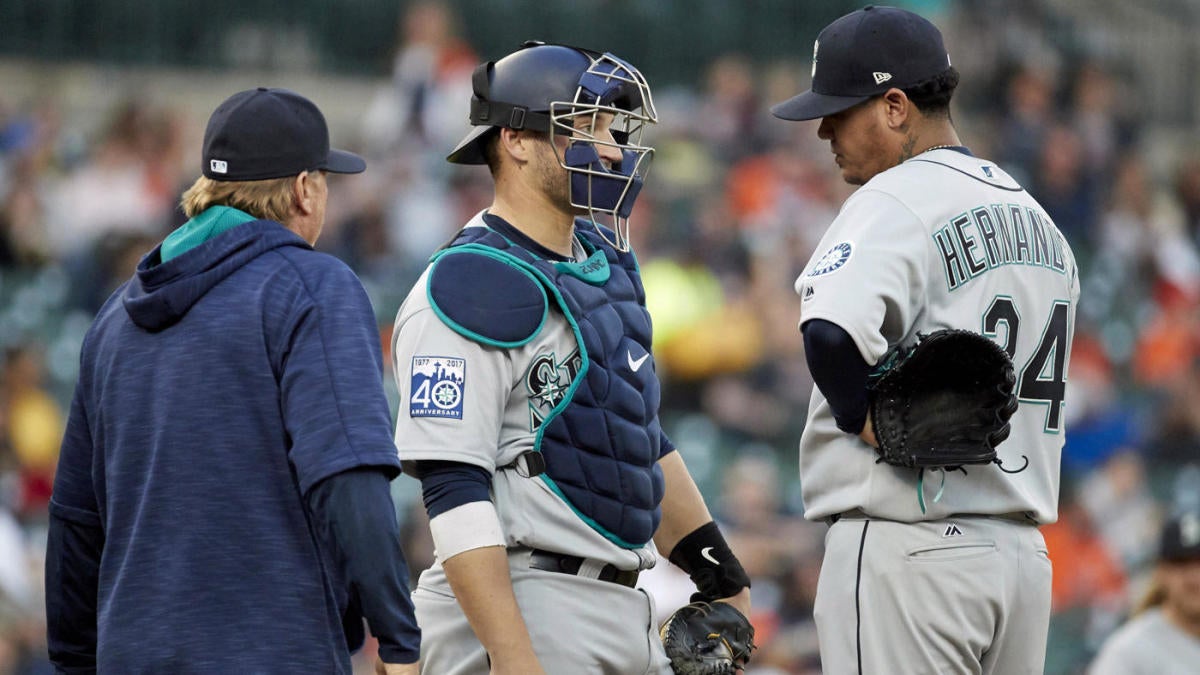 Mariners' rough day made worse by injuries to Mitch Haniger, Felix  Hernandez