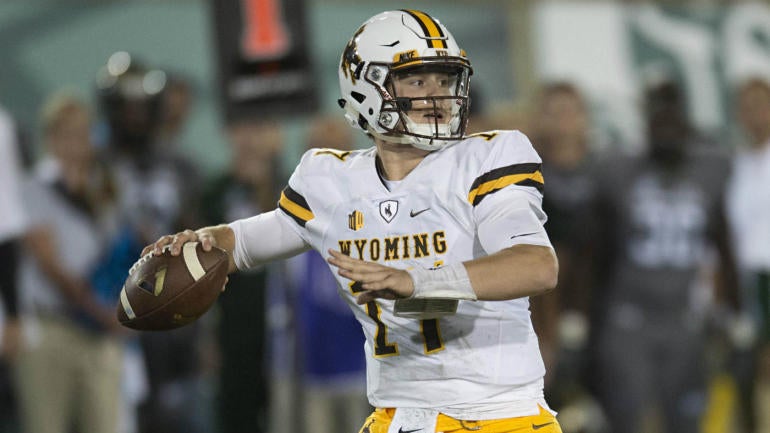 NFL scouts are already salivating over the Wyoming QB who 