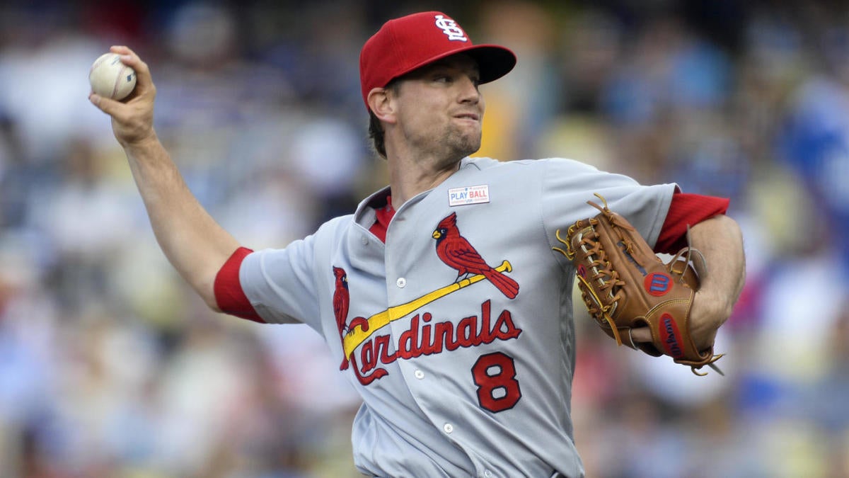 St. Louis Cardinals: Cardinals trade Mike Leake to the Mariners