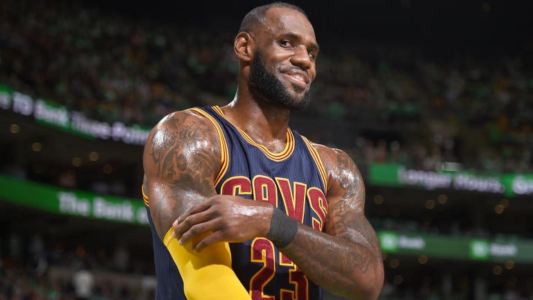 LeBron James posts meme on Instagram that might be a message ... or not