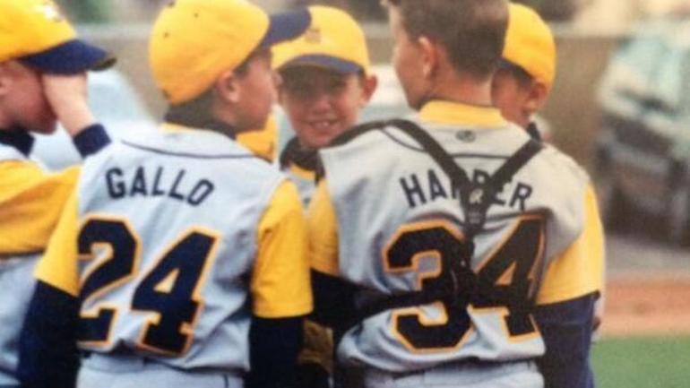 LOOK: Joey Gallo and Bryce Harper recreate Little League photo as MLB