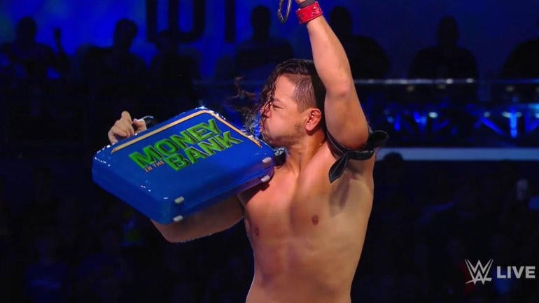 shinsuke-nakamura-mitb-briefcase-smackdown.jpg