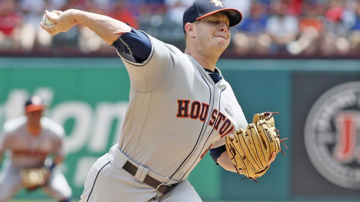 Astros Brad Peacock becomes third MLB pitcher diagnosed with hand, foot and mouth disease this season