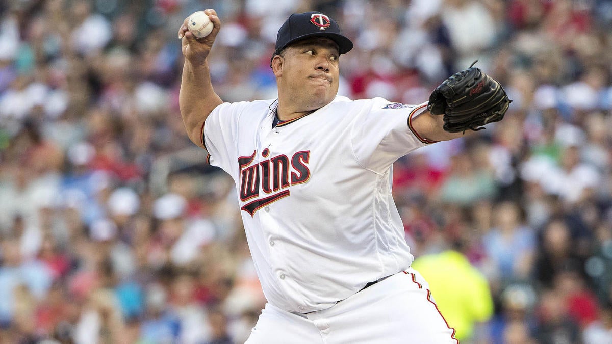 Twins' Bartolo Colon becomes the 18th pitcher in history to beat