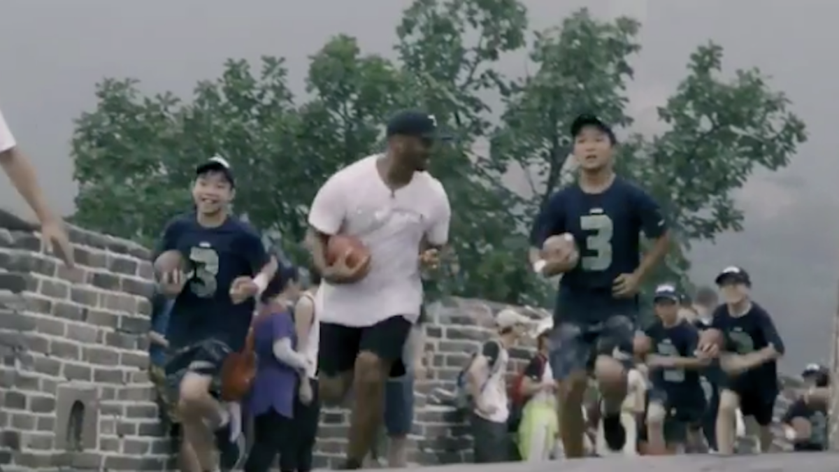 Russell Wilson in China