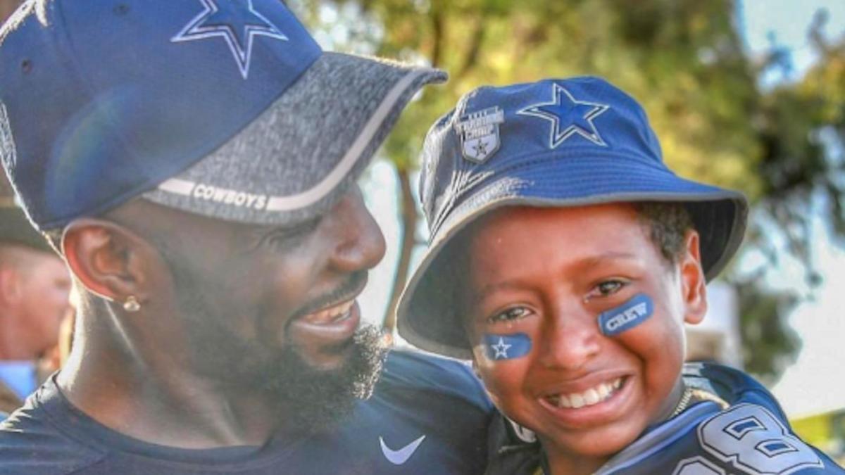 SEE IT: 9-year-old Cowboys fan cries tears of joy before having a catch  with Dez Bryant on his birthday – New York Daily News