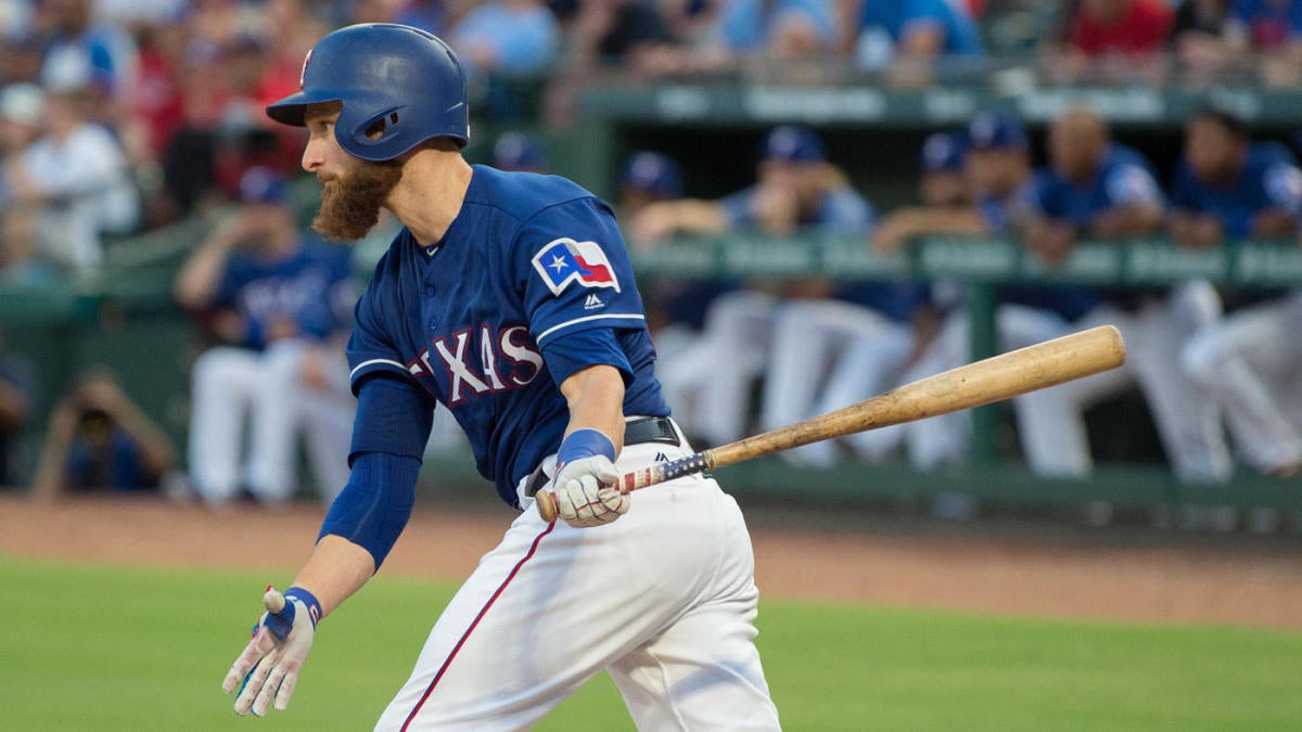 Rangers' Jonathan Lucroy returns to roots