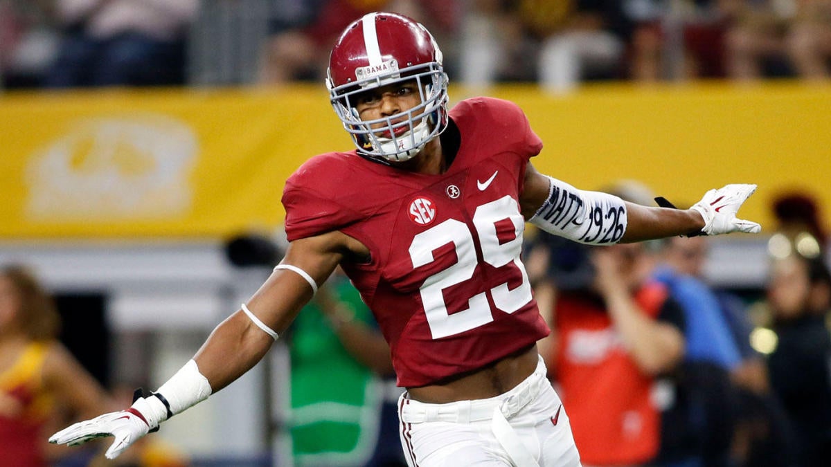 College football rankings 2022: Alabama near-unanimous No. 1 over Ohio  State in Preseason CBS Sports 131 