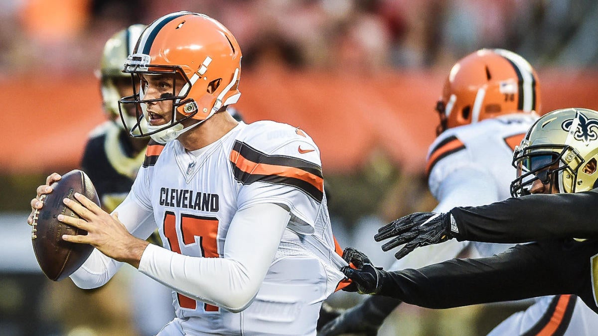 Brock Osweiler Can Explain Why He Kept Overthrowing Receivers In Preseason Opener Cbssports Com