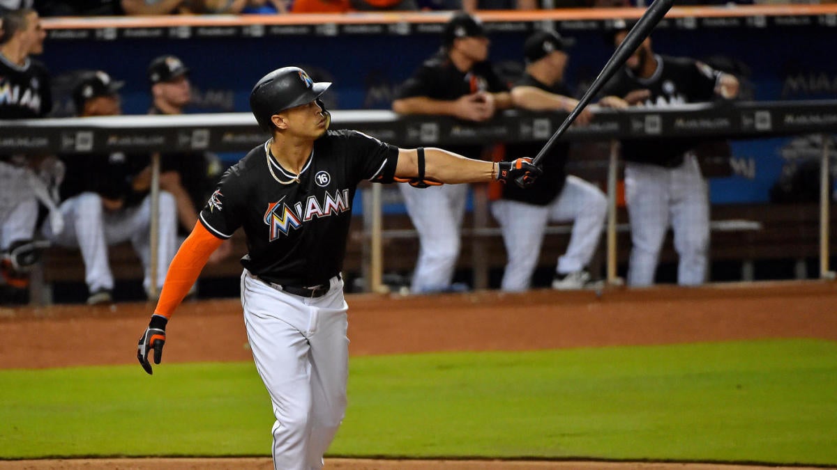 WATCH: Giancarlo Stanton crushes 41st homer of the season into a 