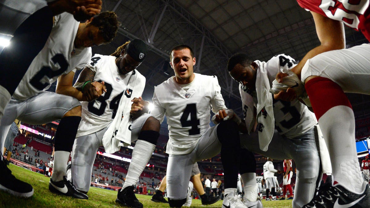 Raiders: Derek Carr, Khalil Mack reminisce on the old days