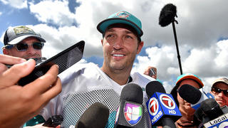 Jay Cutler experiment isn't working in Miami 