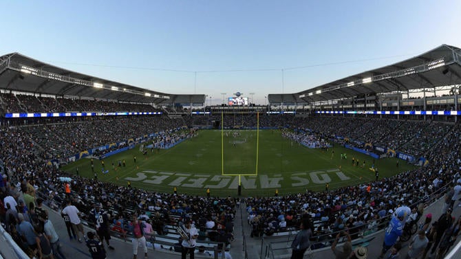 chargers-stubhub-center.jpg