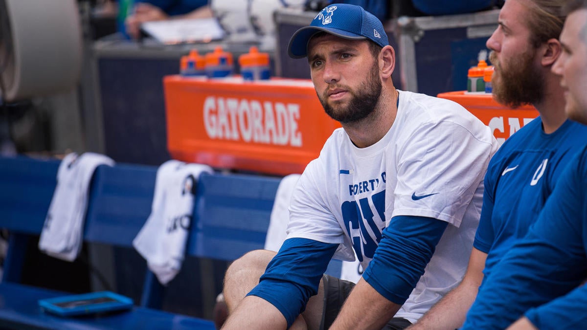 Colts quarterback Andrew Luck is limited for second practice in a