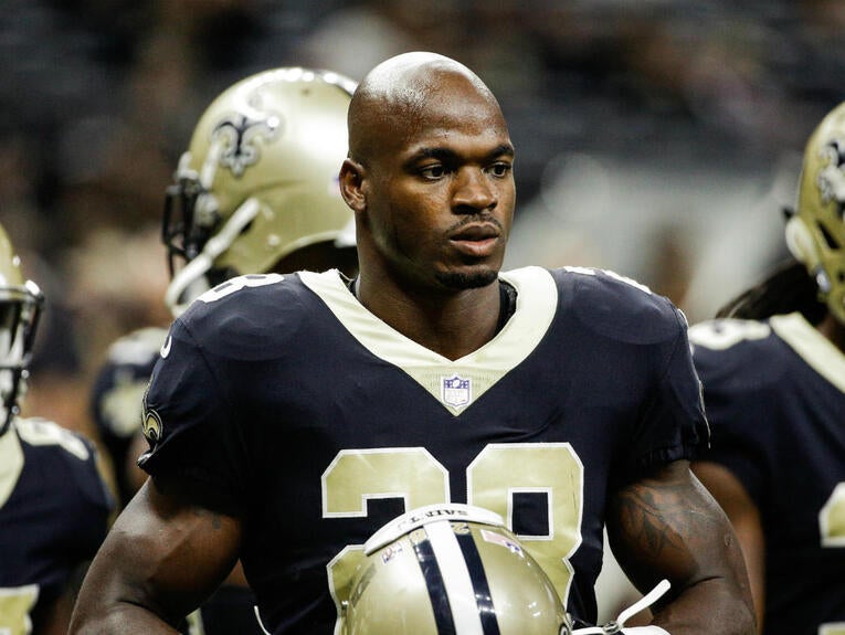 adrian-peterson-saints.jpg