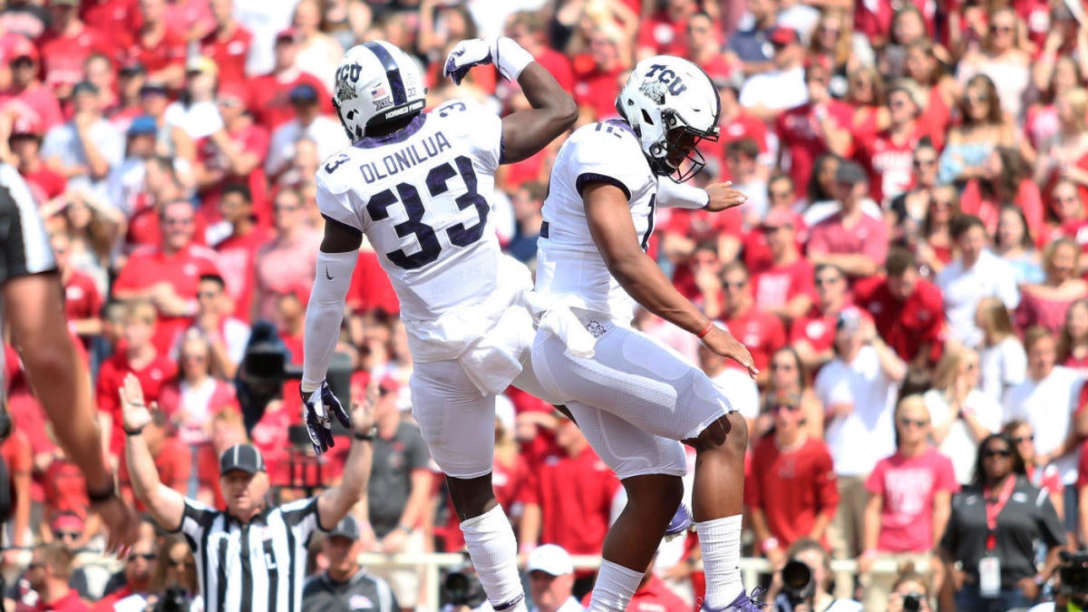 Tcu At Arkansas Score Highlights Horned Frogs Dominate The Razorbacks Cbssports Com