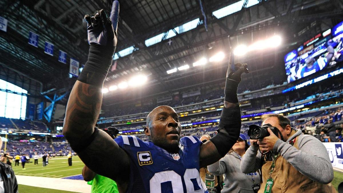 Ex-Colts Star Robert Mathis Banned from Bars and Booze In DWI Case