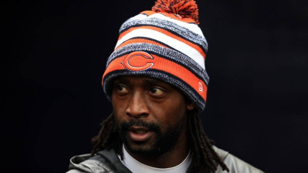 Former NFL cornerback Charles 'Peanut' Tillman earns FBI badge