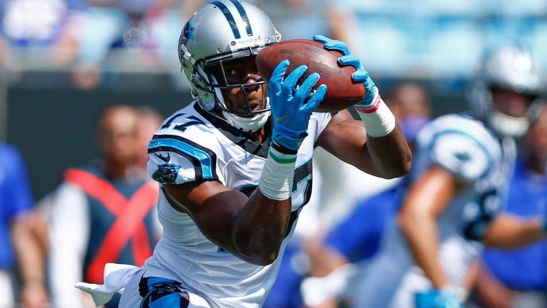 Lions menandatangani Devin Funchess, pindahkan mantan penerima lebar Panthers ke ujung yang ketat
