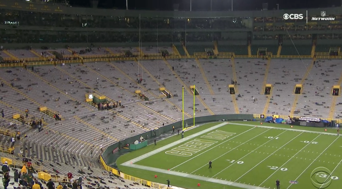 empty-lambeau-packers-09-281-17.png