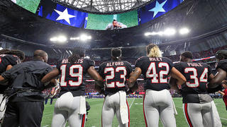 NFL trio kneel despite Trump's fresh call for protests to end, but stand  for U.K. anthem - The Japan Times