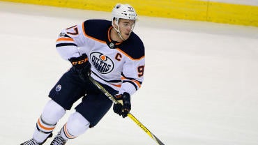 NHL: Edmonton Oilers at Vancouver Canucks