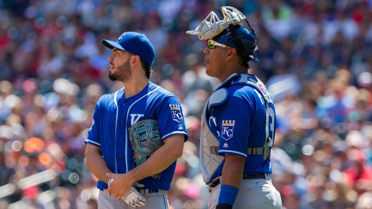 Dozier, Buxton earn Gold Glove awards