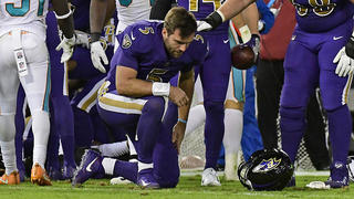 Joe Flacco Does Mannequin Challenge After Throwing Touchdown